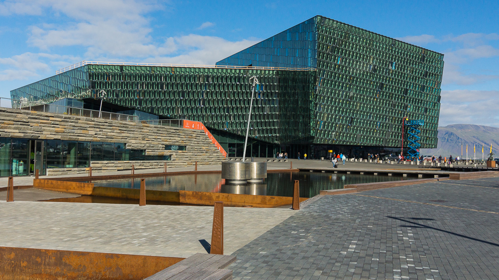 20240911_0249_Island